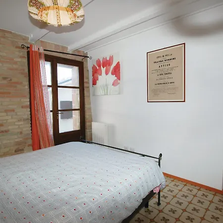 Casale Civetta Oda ve Kahvaltı Trecastelli