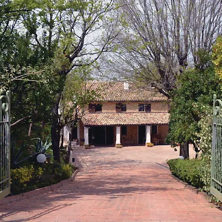 Oda ve Kahvaltı Casale Civetta Trecastelli