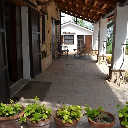 Casale Civetta Trecastelli