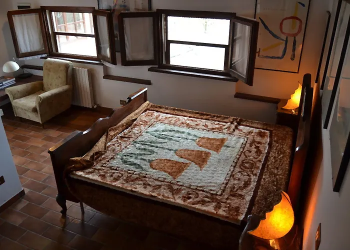 Casale Civetta Bed & Breakfast Trecastelli