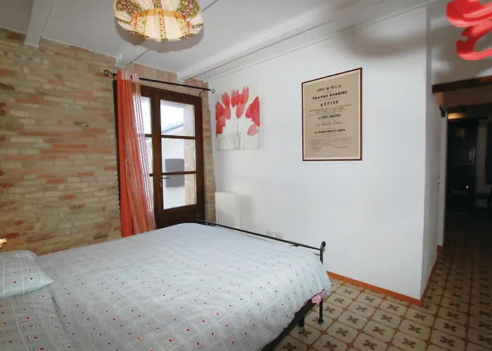 Casale Civetta Bed & Breakfast Trecastelli