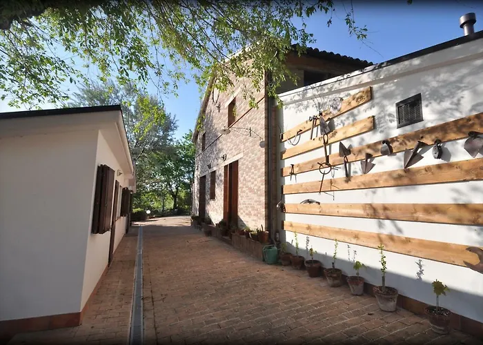 Casale Civetta * Trecastelli